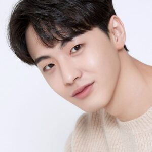 تصویر هنرمند Kim Hyun-jin