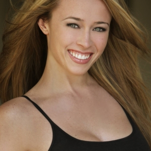 تصویر هنرمند Tanaya Nicole