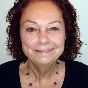 تصویر هنرمند Sarah Thomas