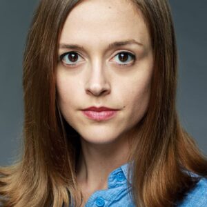 تصویر هنرمند Lauren Ashley Carter