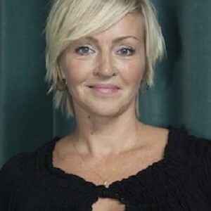 تصویر هنرمند Lone van Roosendaal