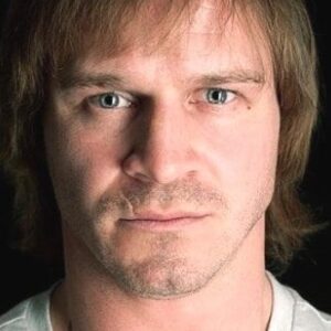 تصویر هنرمند Vladimir Lukyanchikov