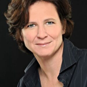 تصویر هنرمند Nicole Conn