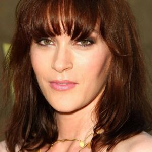 تصویر هنرمند Resmine Atis