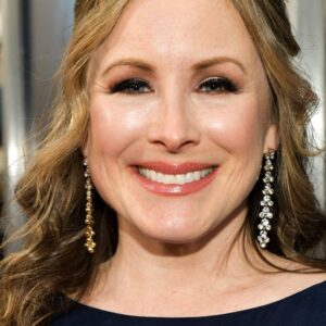 تصویر هنرمند Lisa Durupt