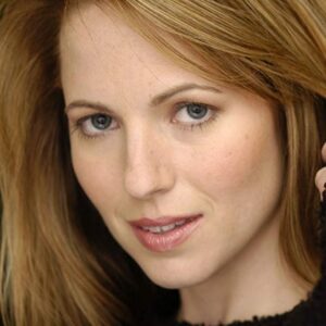 تصویر هنرمند Laura Clifton