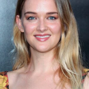 تصویر هنرمند Jess Weixler