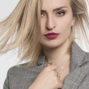 تصویر هنرمند Zina Blahusova