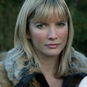 تصویر هنرمند Lisa Faulkner
