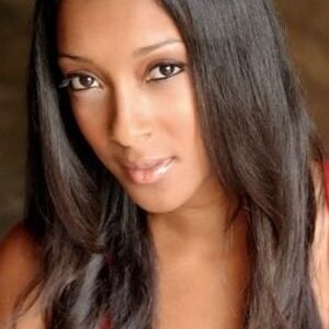 تصویر هنرمند Onira Tarés