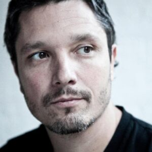 تصویر هنرمند Dominik Tiefenthaler