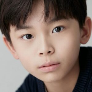 تصویر هنرمند Lee Yoon-sang