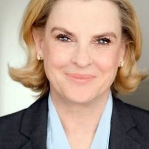 تصویر هنرمند Sarah Abrell