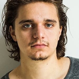 تصویر هنرمند Chris Peters