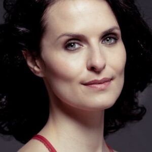 تصویر هنرمند Leanne Best