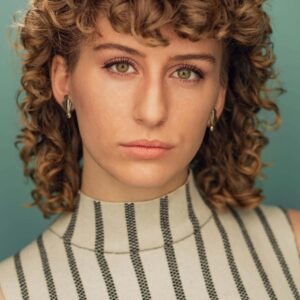 تصویر هنرمند Haley Holmes