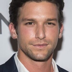 تصویر هنرمند Daren Kagasoff