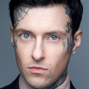 تصویر هنرمند Brandy Row