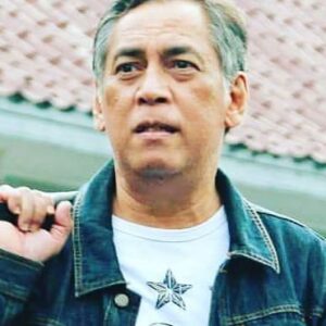 تصویر هنرمند Joshua Pandelaki