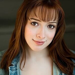 تصویر هنرمند Kayla Caulfield