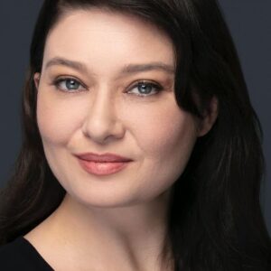 تصویر هنرمند Nurgül Yeşilçay