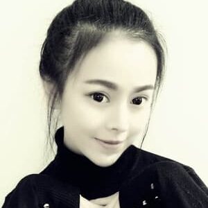 تصویر هنرمند Huang Lei