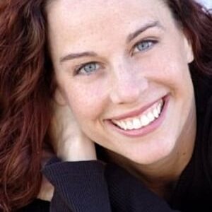 تصویر هنرمند Laurel Whitsett