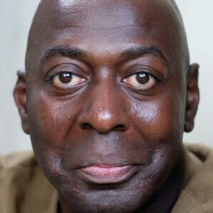 تصویر هنرمند Clive Llewellyn