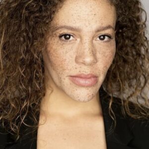 تصویر هنرمند Yasmine Abriel