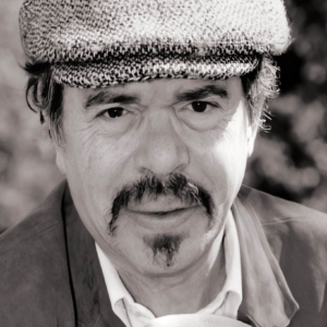 تصویر هنرمند Ticky Holgado