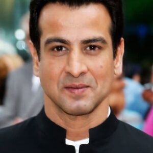 تصویر هنرمند Ronit Roy