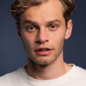 تصویر هنرمند Aidan Scott