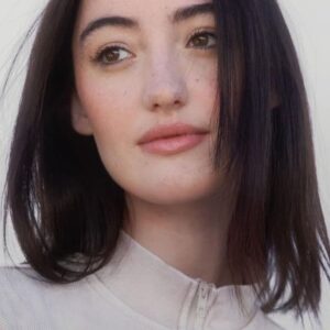 تصویر هنرمند Madison Abbott