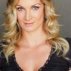 تصویر هنرمند Melissa Graver