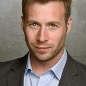 تصویر هنرمند Alec McClure