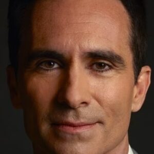 تصویر هنرمند Nestor Carbonell