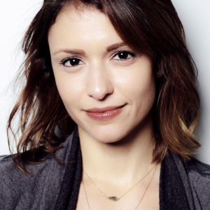 تصویر هنرمند Stephanie Economou