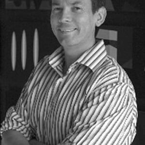 تصویر هنرمند Dominique Louis