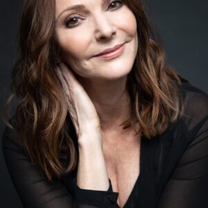 تصویر هنرمند Rebecca Lines