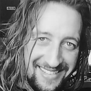 تصویر هنرمند Simon Dwyer-Thomas