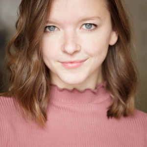 تصویر هنرمند Carly Stewart