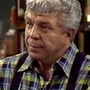 تصویر هنرمند J.J. Johnston