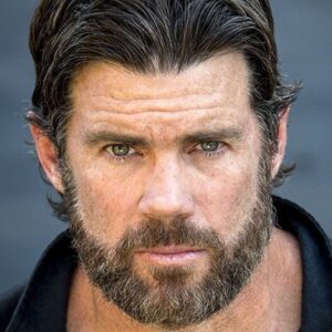 تصویر هنرمند Scott C. Roe