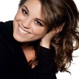 تصویر هنرمند Éva Bata