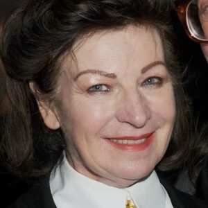 تصویر هنرمند Josephine Hart