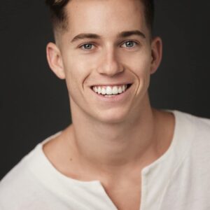 تصویر هنرمند Chase Vollenweider