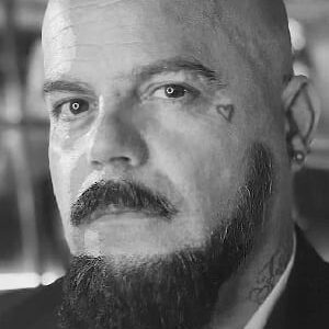 تصویر هنرمند Simon Ellis