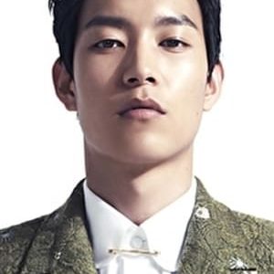 تصویر هنرمند Ji Hwa-seop