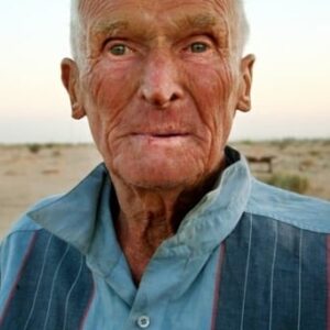 تصویر هنرمند Leonard Knight