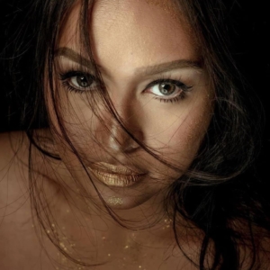 تصویر هنرمند Mercedes Cabral